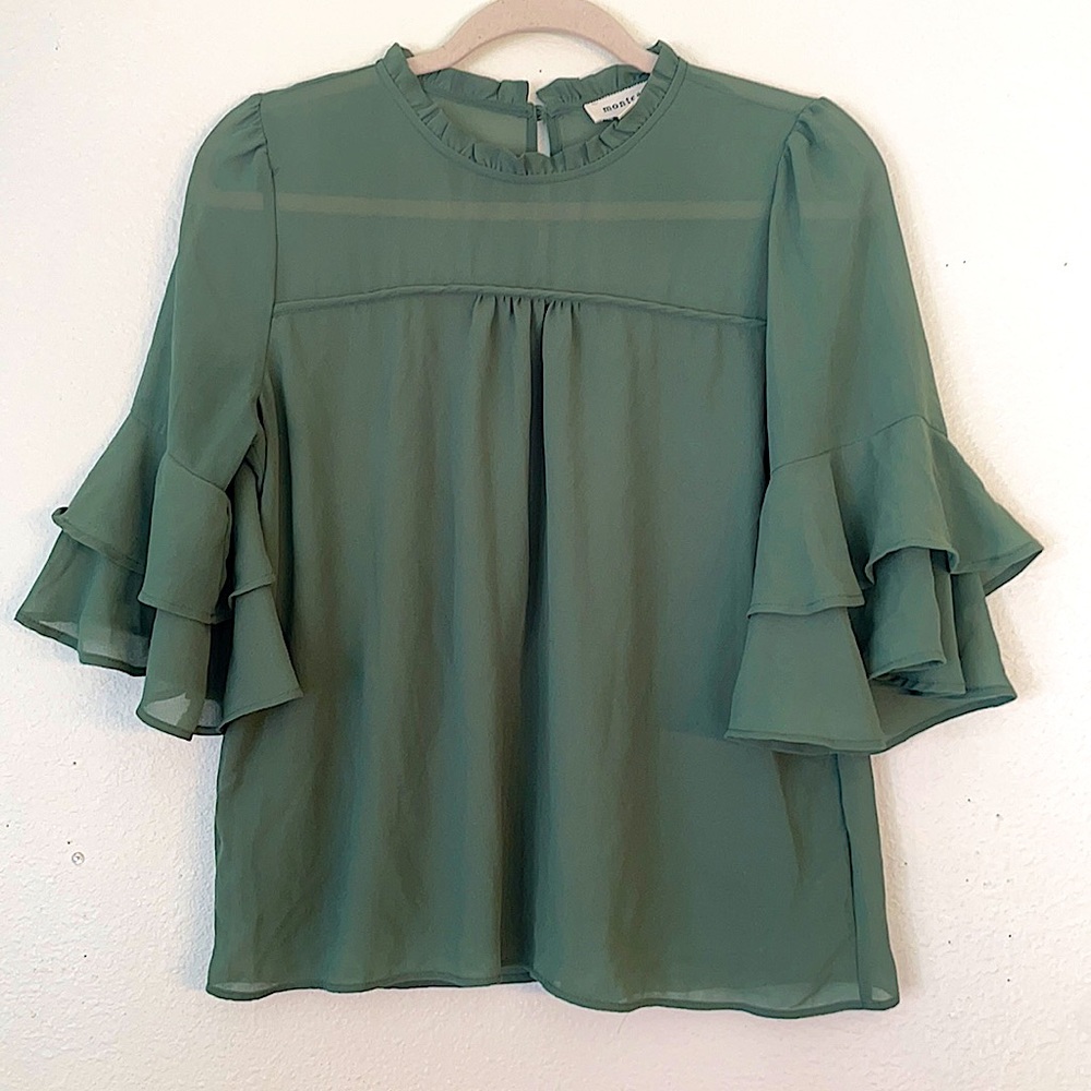 Woman blouses